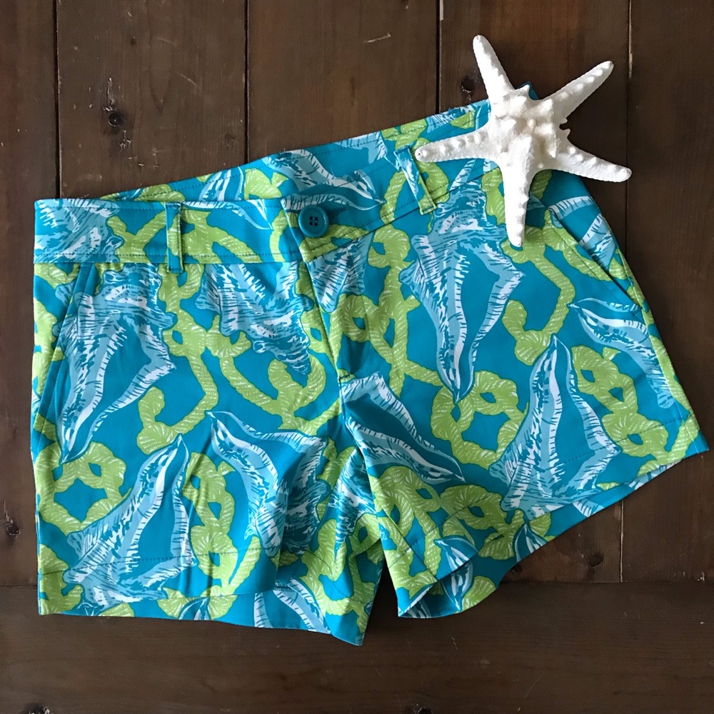 Tracy Negoshian Nautical Rope & Shell Print Shorts